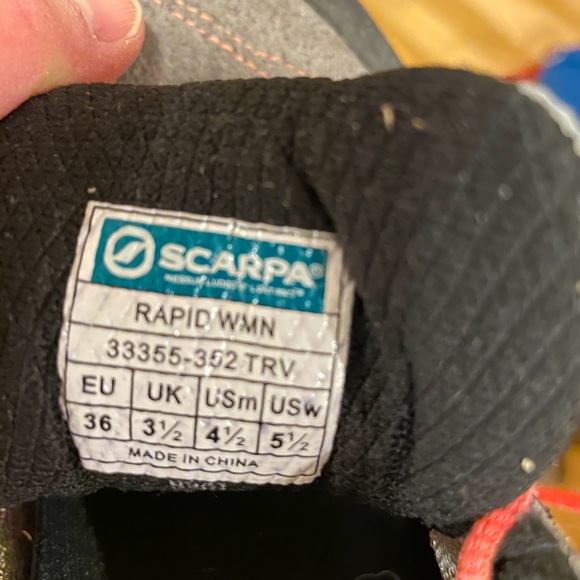 Scarpa Rapud women’s hiking shoes size 51/2 (36) in excellent condition - Picture 4 of 4